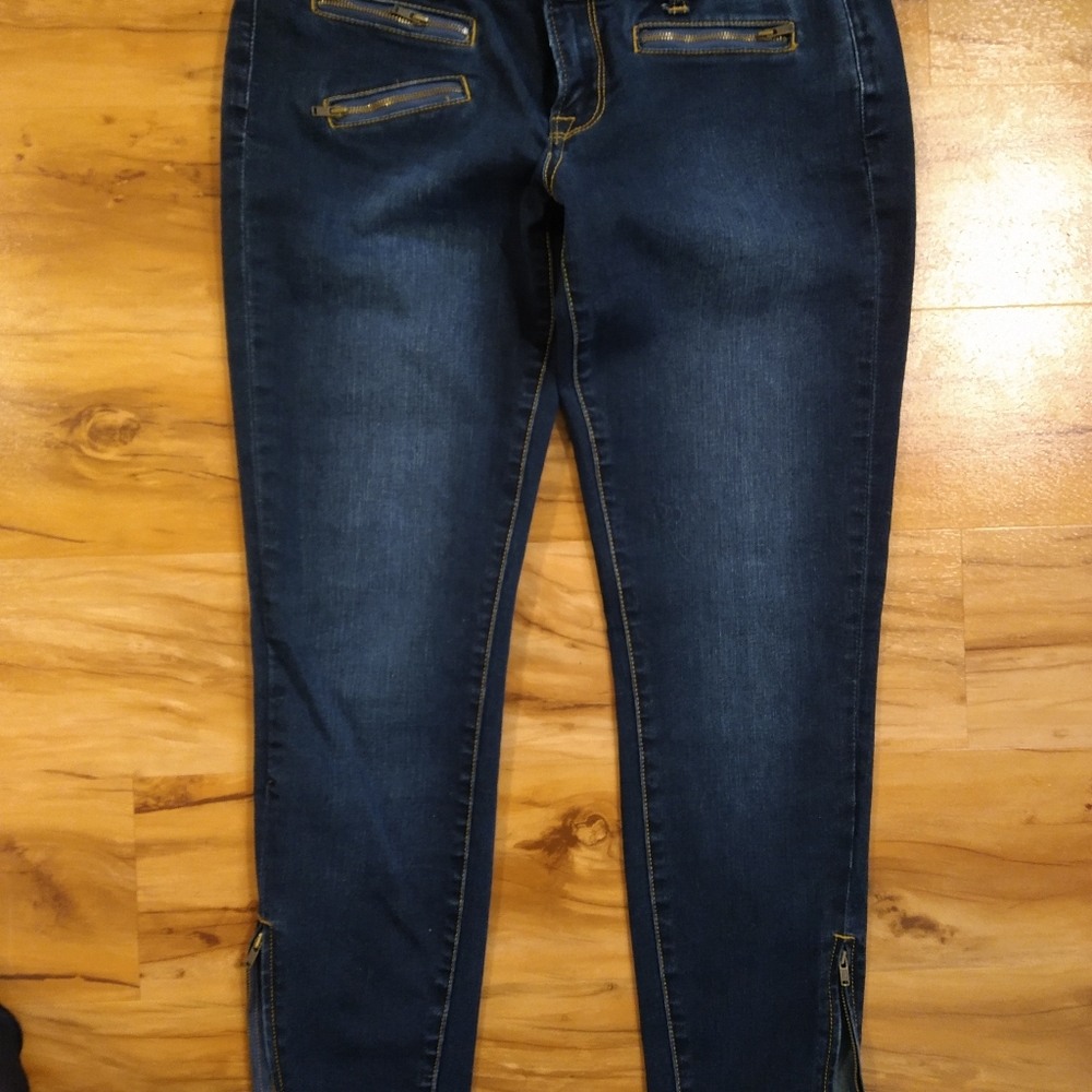 Lucky Brand Jeans - Picture 1 of 6